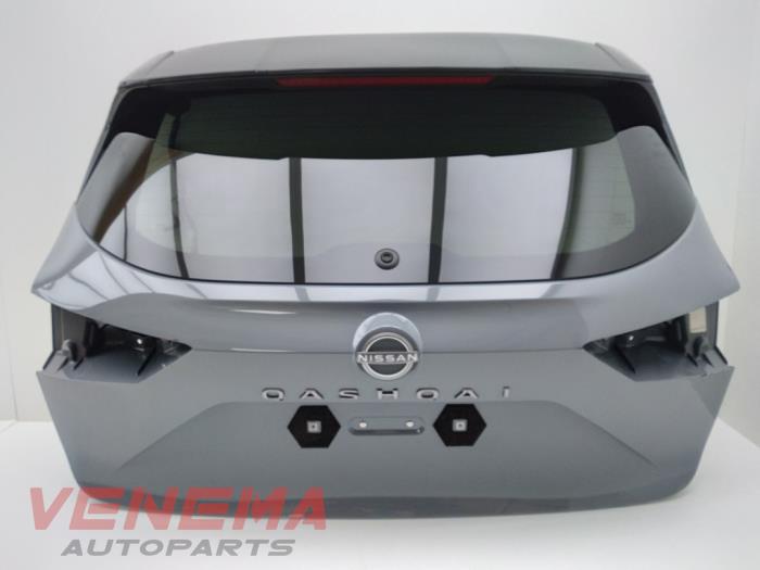 Używane Tylna klapa Nissan Qashqai (J12) 1.3 DIG-T MHEV 16V Cena € 1.049,99 Procedura marży oferowane przez Venema Autoparts
