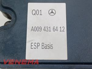 ABS-pump från en Mercedes-Benz A (W176) 1.5 A-180 CDI, A-180d 16V 2015