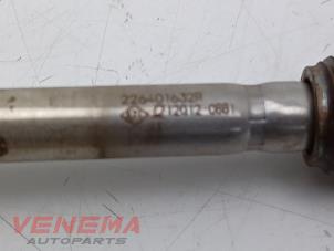 Auspuff Temperatursensor van een Mercedes-Benz A (W176) 1.5 A-180 CDI, A-180d 16V 2015