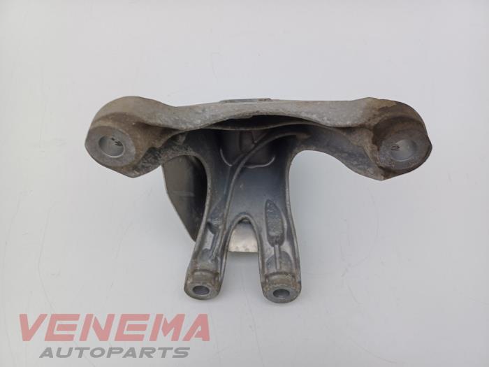 Used Engine mount BMW X3 (G01) xDrive 20i 2.0 TwinPower Turbo 16V Van Price € 34,99 Margin scheme offered by Venema Autoparts