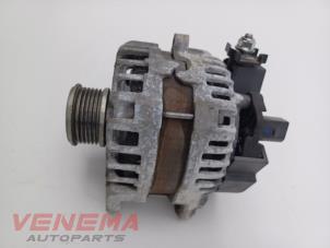 Dynamo van een Mercedes-Benz A (W176) 1.5 A-180 CDI, A-180d 16V 2015