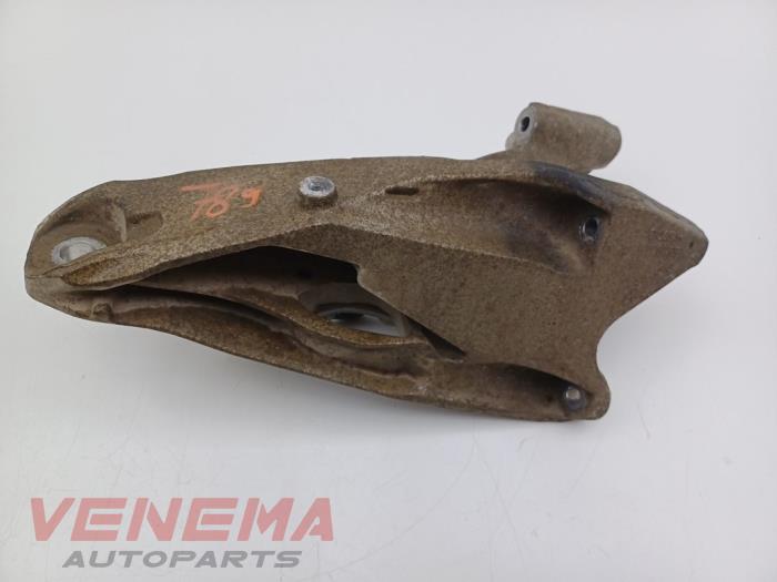 Used Engine mount Volkswagen Transporter T6 2.0 TDI 150 4Motion Price € 29,99 Margin scheme offered by Venema Autoparts