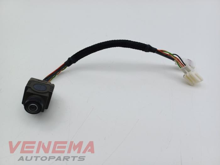 Begagnade Backkamera Mercedes GLC (X253) 2.0 260 16V 4-Matic Pris € 159,99 Marginaltabell erbjuds av Venema Autoparts