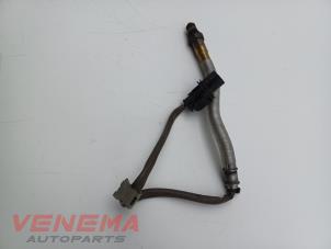 Lambda probe from a Mercedes-Benz GLC (X253) 2.0 260 16V 4-Matic 2016
