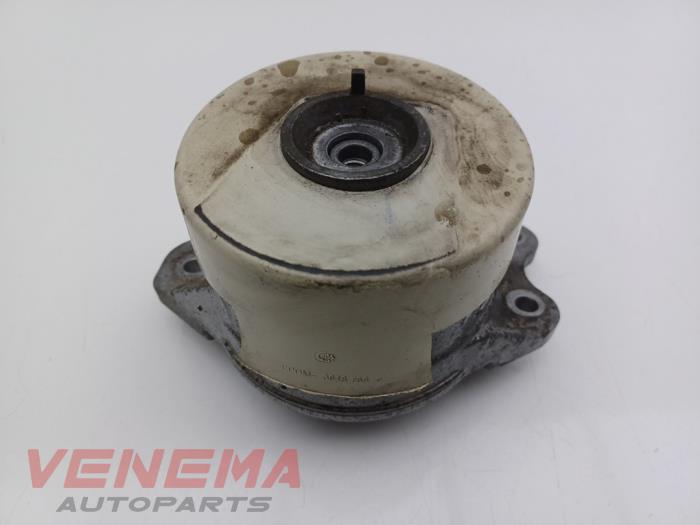Used Engine mount Mercedes GLC (X253) 2.0 260 16V 4-Matic Price € 34,99 Margin scheme offered by Venema Autoparts