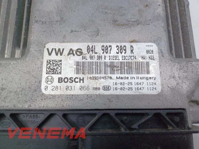 Engine management computer from a Seat Leon ST (5FF) 2.0 TDI FR 16V 2017