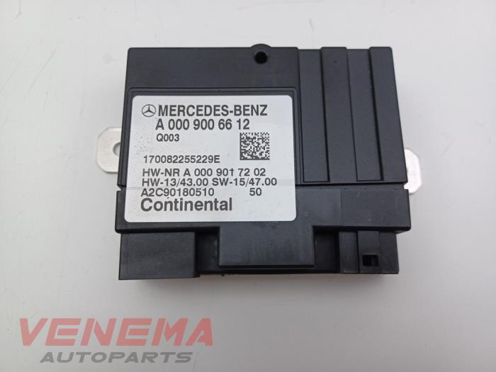 Usagé Module pompe carburant Mercedes E Estate (S213) E-220d 2.0 Turbo 16V Prix € 29,99 Règlement à la marge proposé par Venema Autoparts