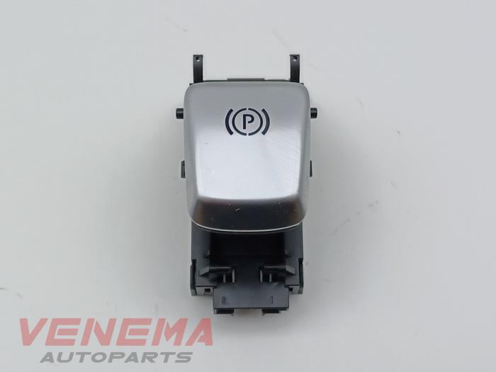 Gebrauchte Handbremse Schalter Mercedes E Estate (S213) E-220d 2.0 Turbo 16V Preis € 14,99 Margenregelung angeboten von Venema Autoparts