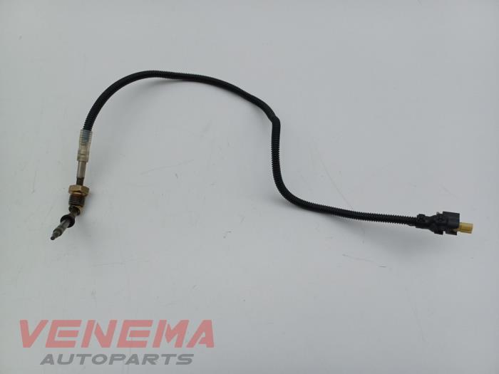 Usagé Sensor température d’échappement Mercedes E Estate (S213) E-220d 2.0 Turbo 16V Prix € 39,99 Règlement à la marge proposé par Venema Autoparts