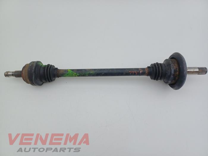 Gebrauchte Antriebswelle links hinten Mercedes E Estate (S213) E-220d 2.0 Turbo 16V Preis € 74,99 Margenregelung angeboten von Venema Autoparts