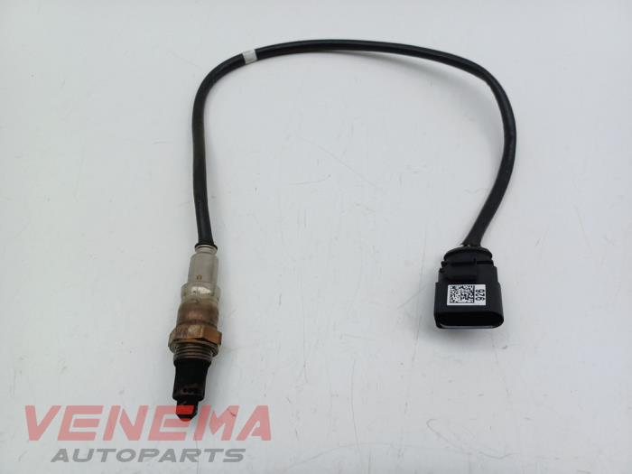 Lambda probe from a Volkswagen Caddy Combi V (SBB/SBJ) 2.0 TDI BlueMotionTechnology 2021