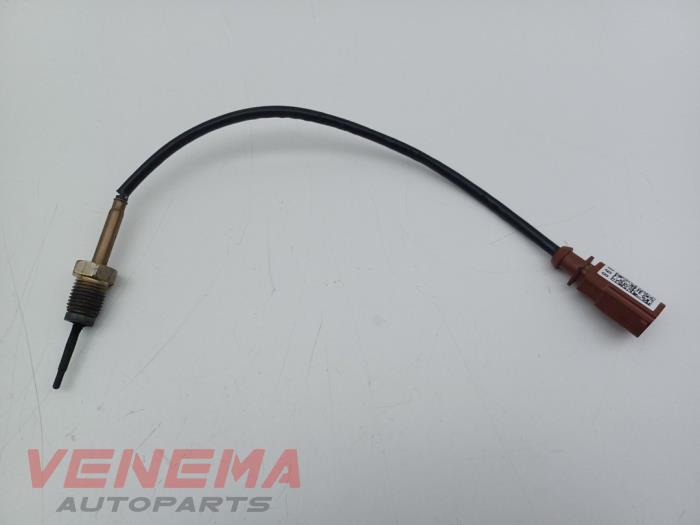 Usagé Sensor température d’échappement Volkswagen Caddy Combi V (SBB/SBJ) 2.0 TDI BlueMotionTechnology Prix € 49,99 Règlement à la marge proposé par Venema Autoparts
