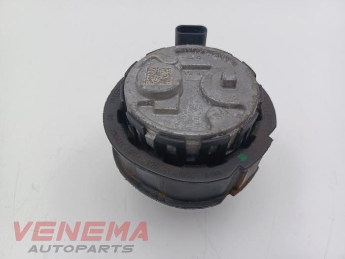 Begagnade Vattenpump Volkswagen Caddy Combi V (SBB/SBJ) 2.0 TDI BlueMotionTechnology Pris € 24,99 Marginaltabell erbjuds av Venema Autoparts
