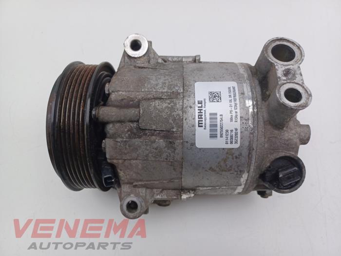 Usagé Pompe clim Maserati Quattroporte VI 3.0 Diesel Prix € 299,99 Règlement à la marge proposé par Venema Autoparts