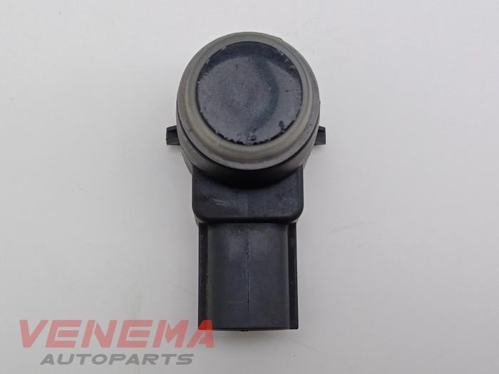 Usados Sensor PDC Maserati Quattroporte VI 3.0 Diesel Precio € 24,99 Norma de margen ofrecido por Venema Autoparts