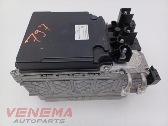 Używane Akumulator start-stop Mercedes C (W206) C-200 1.5 EQ Boost 4-Matic Cena € 423,49 Z VAT oferowane przez Venema Autoparts