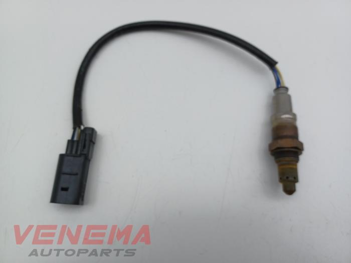 Used Lambda probe Mercedes C (W206) C-200 1.5 EQ Boost 4-Matic Price € 90,74 Inclusive VAT offered by Venema Autoparts