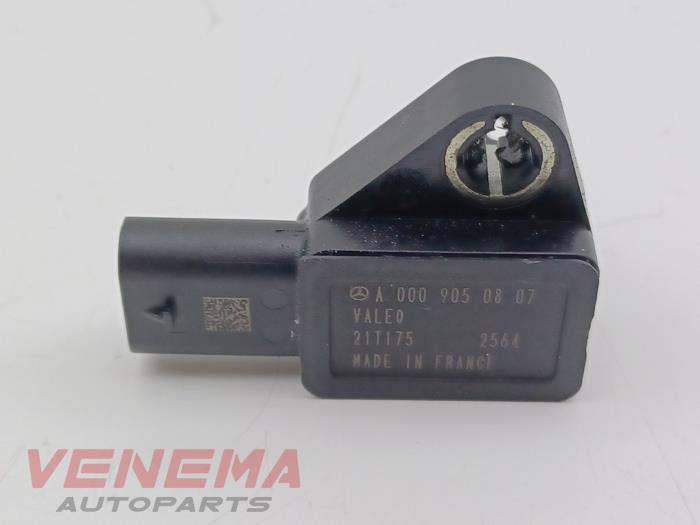 Begagnade MAP-sensor (insugsrör) Mercedes C (W206) C-200 1.5 EQ Boost 4-Matic Pris € 24,19 Inklusive moms erbjuds av Venema Autoparts