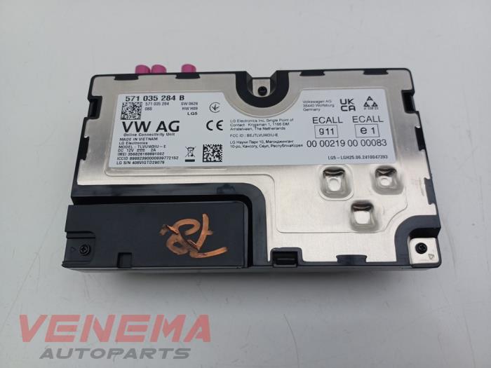 Usados Módulo de comunicación Audi A3 Sportback (8YA) 2.0 35 TDI 16V Precio € 249,99 Norma de margen ofrecido por Venema Autoparts