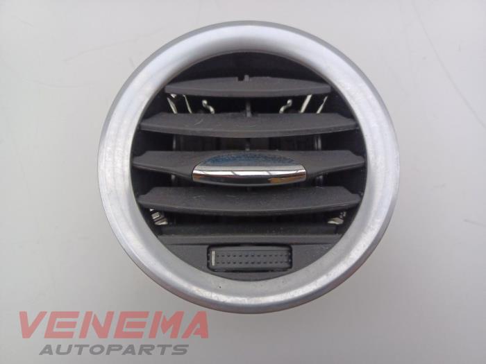 Roof air vent grille