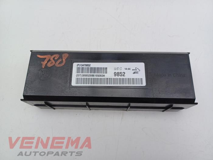 Używane Modul climatronic Opel Adam 1.0 Ecotec 12V SIDI Turbo Cena € 39,99 Procedura marży oferowane przez Venema Autoparts