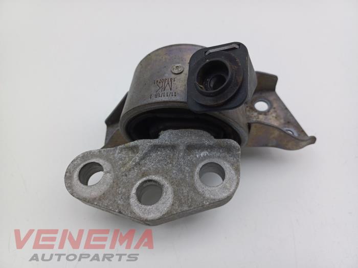 Used Engine mount Opel Adam 1.0 Ecotec 12V SIDI Turbo Price € 9,99 Margin scheme offered by Venema Autoparts