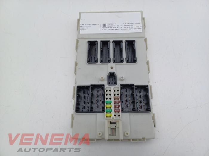 Used Body control computer BMW 3 serie Touring (F31) 320d 2.0 16V Price € 124,99 Margin scheme offered by Venema Autoparts