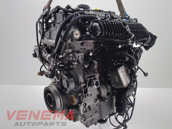 Motor van een MINI Mini (F56) 2.0 16V Cooper S 2019