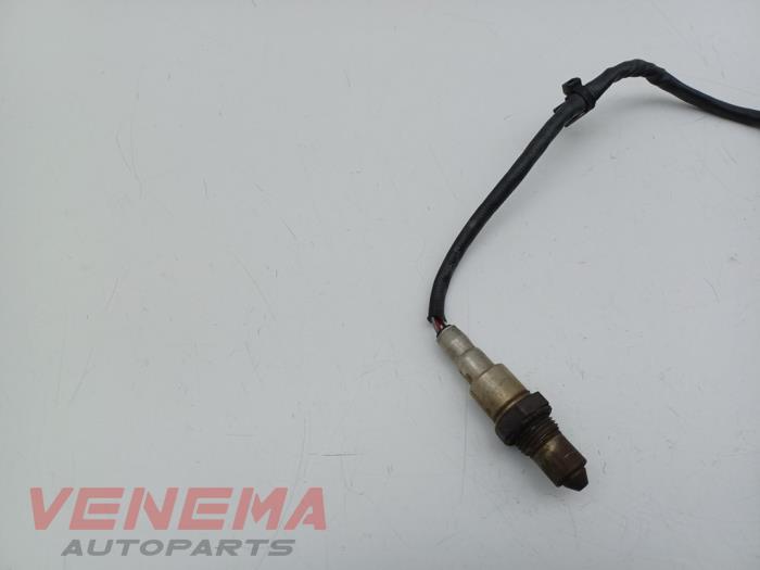 Lambda probe from a BMW 3 serie Touring (F31) 320d 2.0 16V 2016