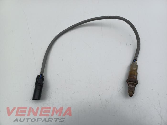 Usados Sonda Lambda Audi A3 Sportback (8VA/8VF) 1.4 TFSI 16V e-tron Precio € 19,99 Norma de margen ofrecido por Venema Autoparts