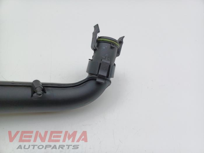 Intercooler Rohr van een Audi A3 Sportback (8VA/8VF) 1.4 TFSI 16V e-tron 2016