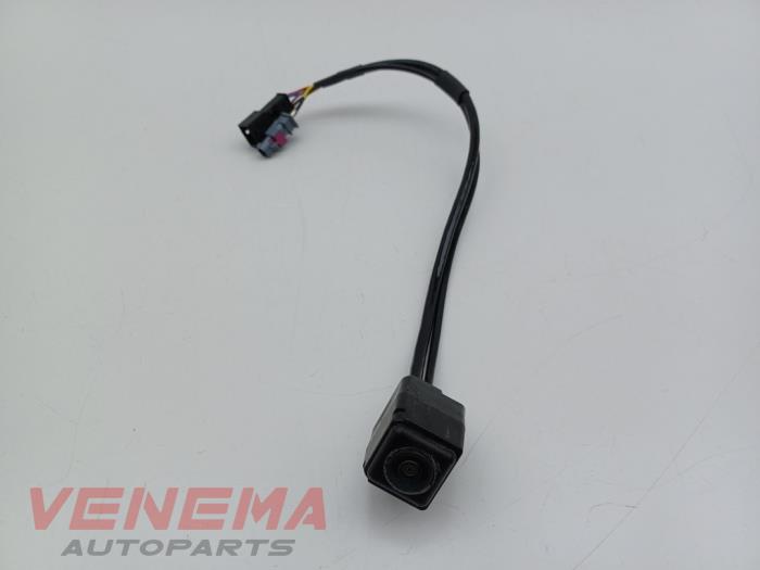Begagnade Backkamera Audi A3 Sportback (8VA/8VF) 1.4 TFSI 16V e-tron Pris € 99,99 Marginaltabell erbjuds av Venema Autoparts