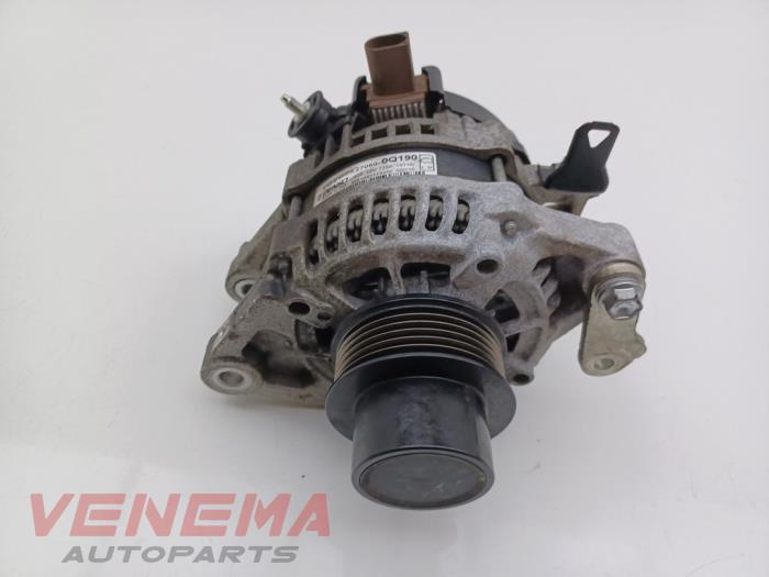 Begagnade Dynamo Toyota Aygo (B40) 1.0 12V VVT-i Pris € 39,99 Marginaltabell erbjuds av Venema Autoparts