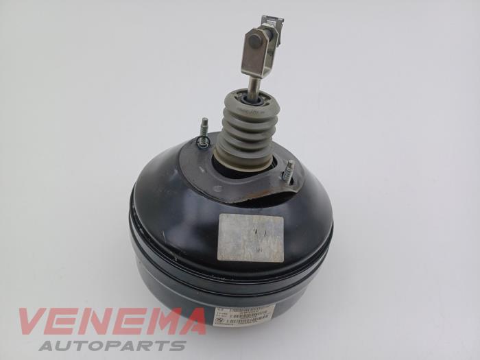 Usagé Servo frein BMW 4 serie Gran Coupe (F36) 435i 3.0 24V Prix € 69,99 Règlement à la marge proposé par Venema Autoparts