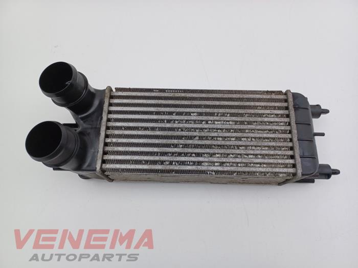 Usados Intercooler Citroen C5 III Tourer (RW) 1.6 16V THP 155 Precio € 34,99 Norma de margen ofrecido por Venema Autoparts