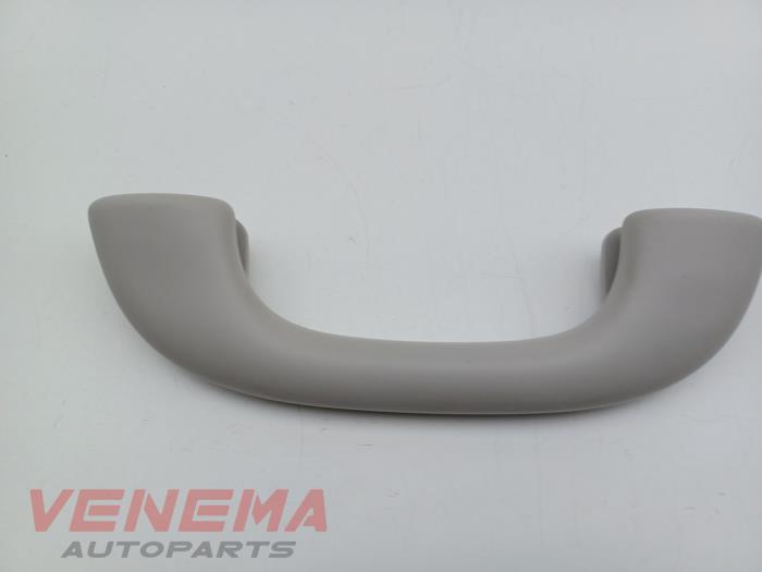 Begagnade Handtag Citroen C5 III Tourer (RW) 1.6 16V THP 155 Pris € 9,99 Marginaltabell erbjuds av Venema Autoparts