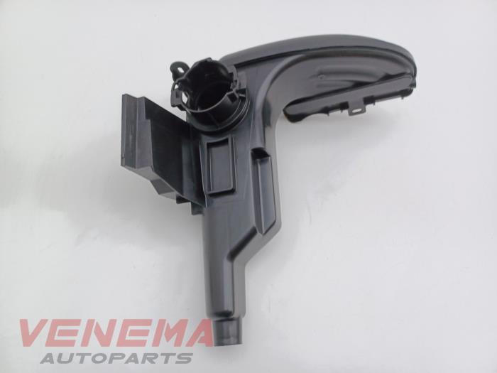 Begagnade Lufttratt Citroen C5 III Tourer (RW) 1.6 16V THP 155 Pris € 29,99 Marginaltabell erbjuds av Venema Autoparts