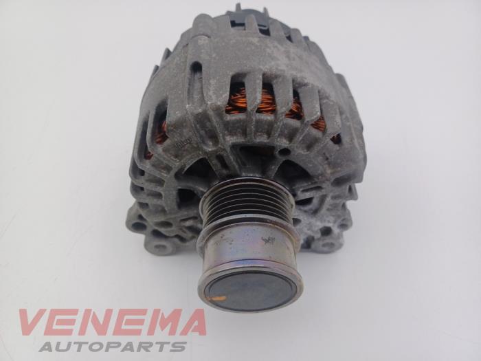 Begagnade Dynamo Volkswagen Golf Sportsvan (AUVS) 1.0 TSI 12V BlueMotion Technology Pris € 34,99 Marginaltabell erbjuds av Venema Autoparts