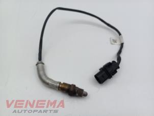 Lambda probe from a BMW 1 serie (F40) 118i 1.5 TwinPower 12V 2022