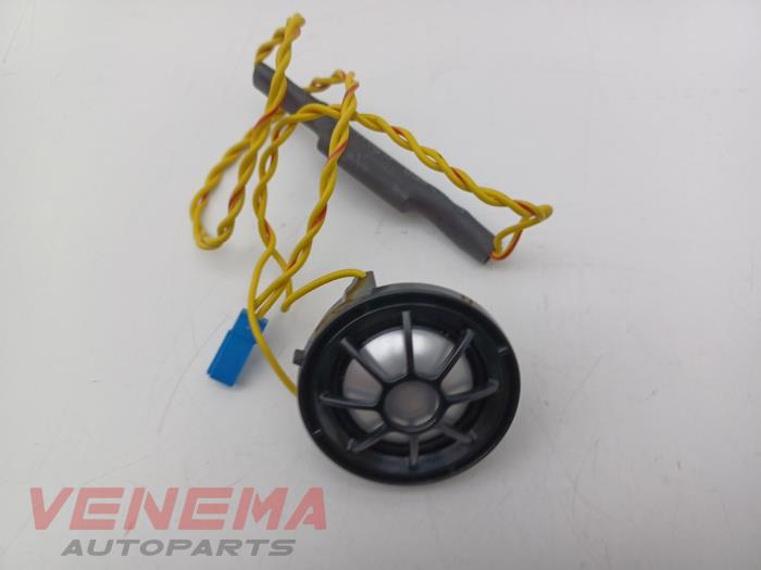 Używane Glosnik Mini Clubman (F54) 2.0 Cooper S 16V Cena € 29,99 Procedura marży oferowane przez Venema Autoparts