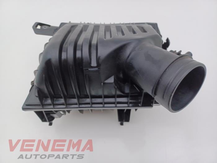 Begagnade Luftfilterhus Mini Clubman (F54) 2.0 Cooper S 16V Pris € 59,99 Marginaltabell erbjuds av Venema Autoparts