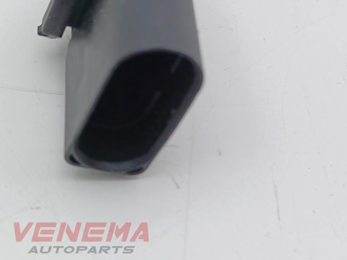 Lambda probe from a Volkswagen Golf VII Variant (AUVV) 1.4 TGI 16V 2016
