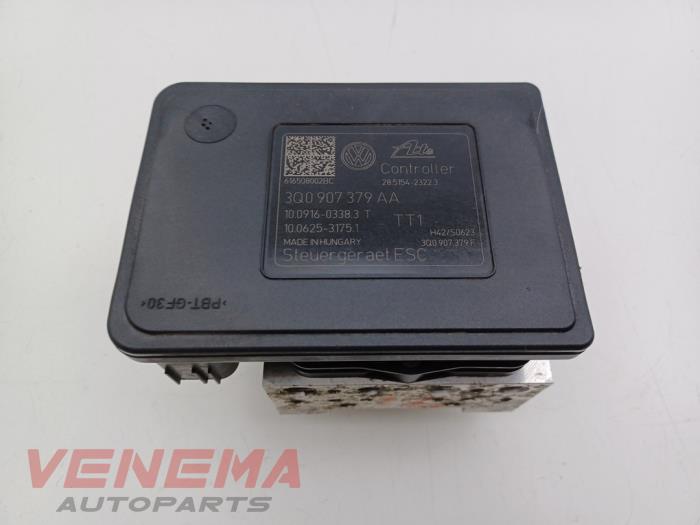 Used ABS pump Volkswagen Golf VII Variant (AUVV) 1.4 TGI 16V Price € 59,99 Margin scheme offered by Venema Autoparts