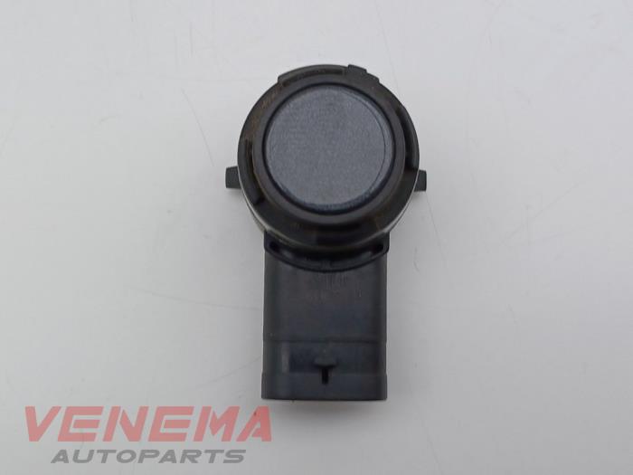 Usados Sensor PDC BMW 5 serie (G30) 540d xDrive 3.0 TwinPower Turbo 24V Precio € 9,99 Norma de margen ofrecido por Venema Autoparts