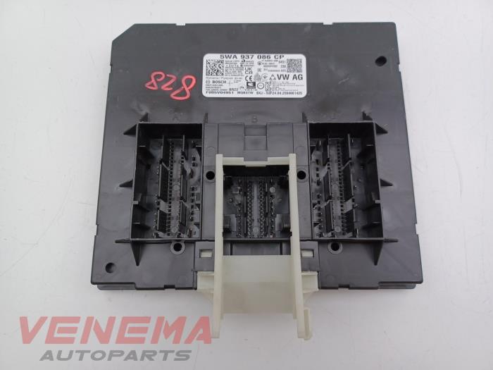 Used Body control computer Cupra Formentor 1.5 e-Hybrid VZ 16V Price € 124,99 Margin scheme offered by Venema Autoparts