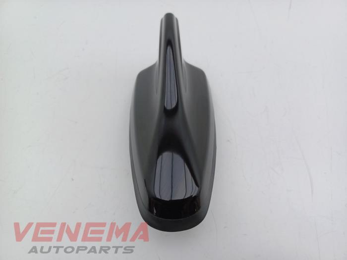 Używane Antena GPS Cupra Formentor 1.5 e-Hybrid VZ 16V Cena € 29,99 Procedura marży oferowane przez Venema Autoparts