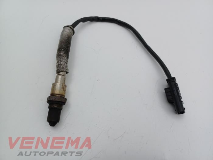 Lambda probe from a BMW 5 serie (G30) 540d xDrive 3.0 TwinPower Turbo 24V 2019