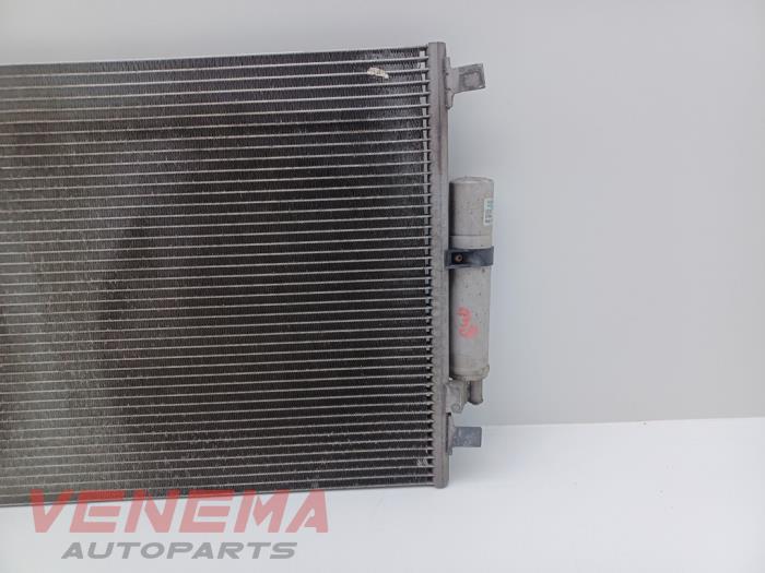 Klima Kondensor van een Mercedes-Benz Sprinter 3,5t (910.0/910.1/907.1/907.2) 316 CDI 2.1 D RWD 2021