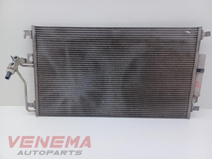 Usagé Condenseur de climatisation Mercedes Sprinter 3,5t (910.0/910.1/907.1/907.2) 316 CDI 2.1 D RWD Prix € 59,99 Règlement à la marge proposé par Venema Autoparts