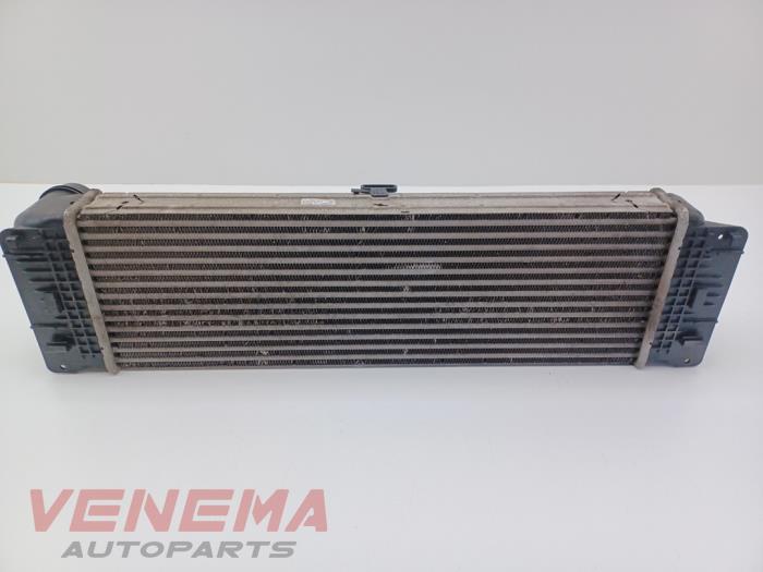 Intercooler d'un Mercedes-Benz Sprinter 3,5t (910.0/910.1/907.1/907.2) 316 CDI 2.1 D RWD 2021